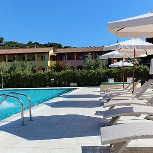 Aparthotel Le Corti Del Sole, Venturina Terme